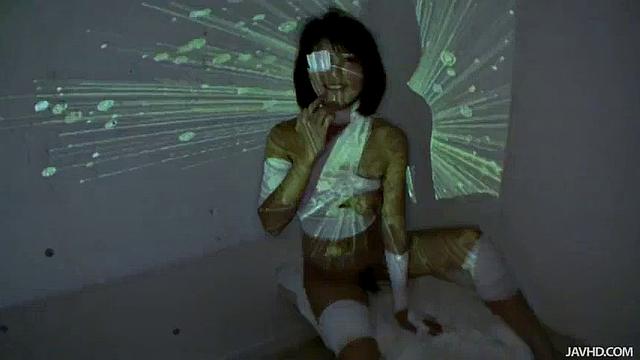 天然爆乳怪我ドルあずみん