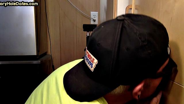 Gloryhole DILF deepthroats real cock of his neighbor