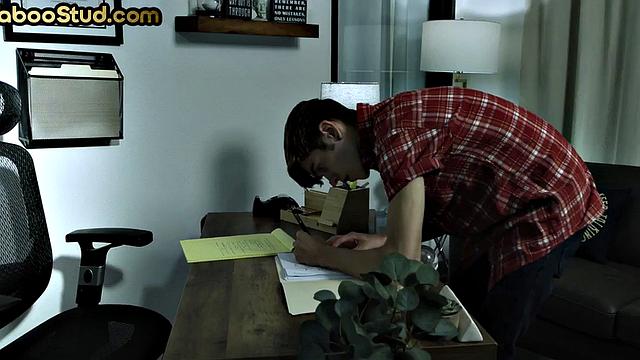 Weird skinny twink cums in stepbrother rimjob and 3some