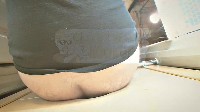 Getting Fucked at The Gloryhole