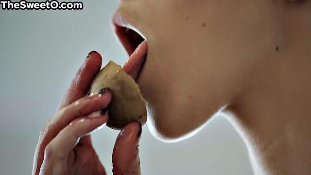 Shorthair horny babe smashed by BF