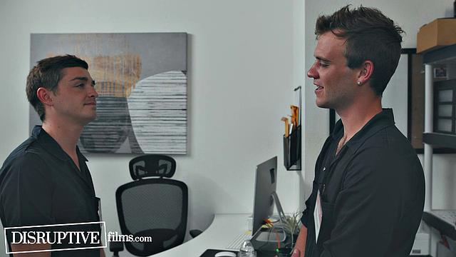 DisruptiveFilms - Trailer Park Jocks Ass Fuck Before Party - Scott Finn, Grayson Lange