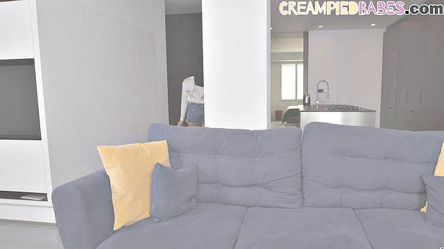 Busty bigass babe cockriding lover