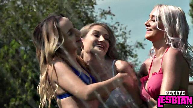 Petite blonde lesbians 3some