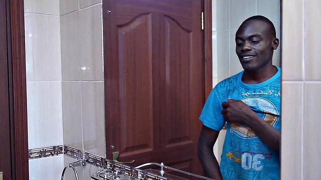 Amateur Nubian solo twink from Africa jerks at home