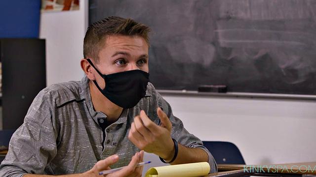 Big tit Texas Patti fucks her student during a massage