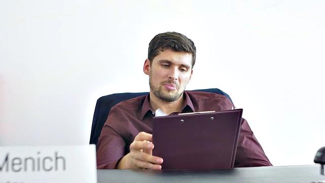 Stunning secretary fucked by boss