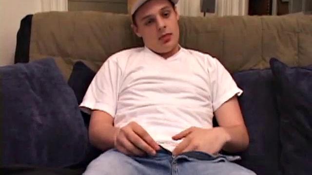 Fresh from another uneventful date with the new girl he's seeing, Gunner takes things in his own hands. Well, mostly. Gunner enjoys a little self time and then indulges his craving for someone else'd.