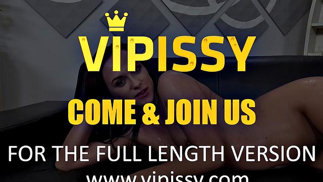 Sexy Brunette Drinks Lots Of Piss During Session