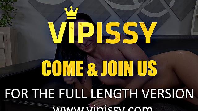 Sexy Brunette Drinks Lots Of Piss During Session