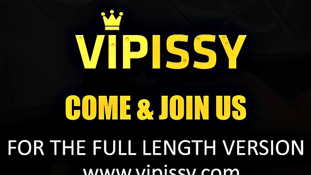 Sexy Brunette Drinks Lots Of Piss During Session