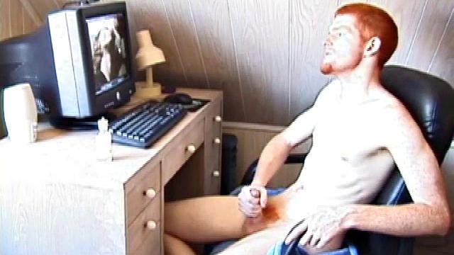 Seated in front of the computer, Tristian pulls out his cock, lubes it up and starts jacking off to the porn video playing. After showing us his butt, and working himself to the edge, Tristian pumps his load onto the computer screen.