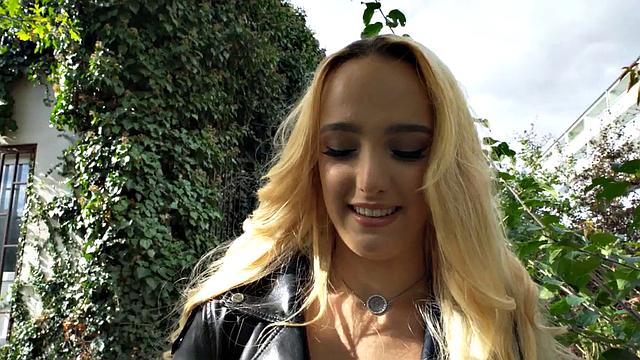 Picked babe pounded in doggystyle by stranger for cash