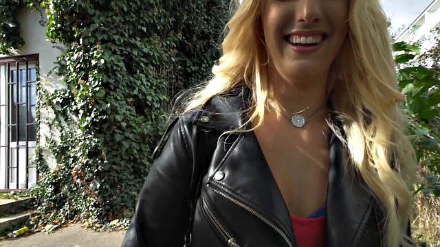 Picked babe pounded in doggystyle by stranger for cash