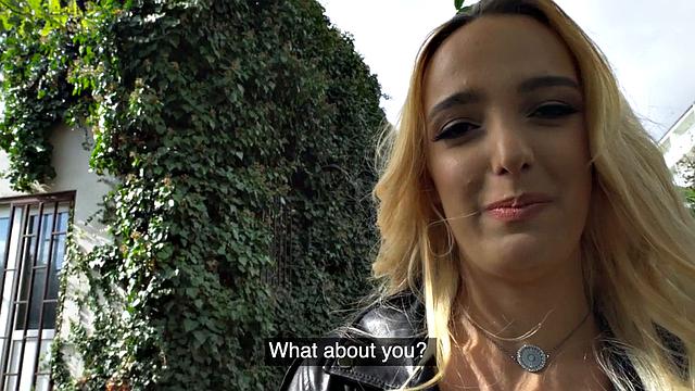 Picked babe pounded in doggystyle by stranger for cash