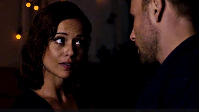 Celebrity beauty Valeria Bilello gets oiled up & showered in steamy bathtub action