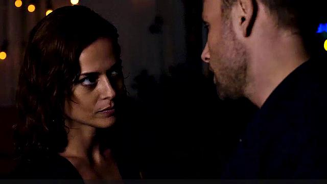 Celebrity beauty Valeria Bilello gets oiled up & showered in steamy bathtub action