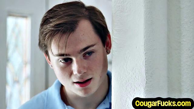 Stunning Big-Titted Cougar Drilled