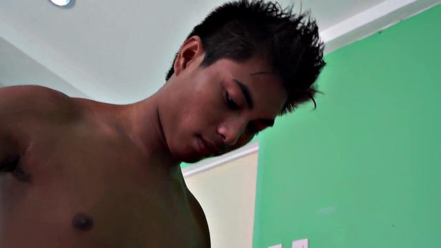 Real Nippon twink barebacked and rimmed after outdoor blowjob