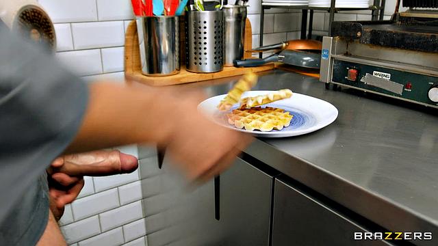 Cum on My Waffles, Baby