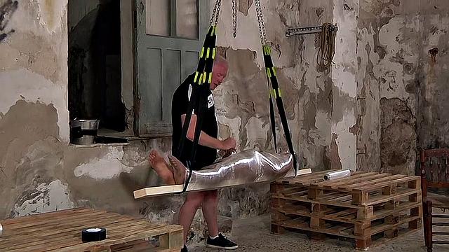 Красотка Макси заслуживает наказания - Часть 3 - Макси Риверс и Себастьян Кейн
