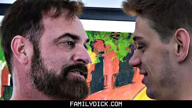 A Father's Love Ch 3: Daddy's Favorite