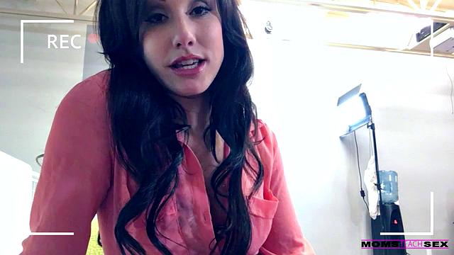 I Want To Watch - S6:E3