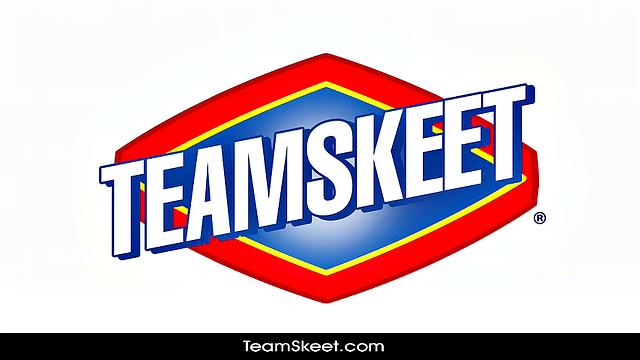 Wanna See My Hot Body?