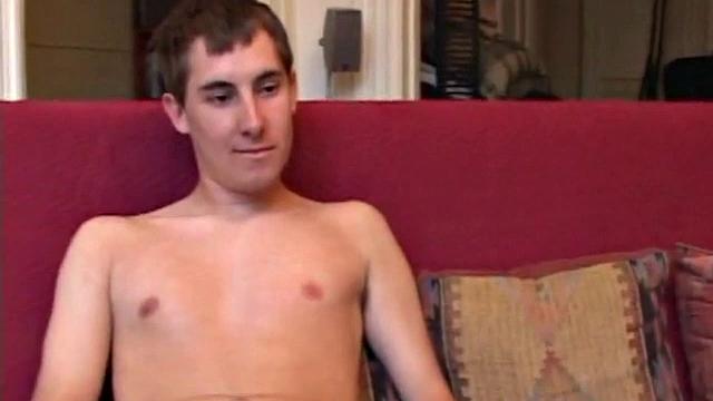 Kiefer Foxx Cooking His Meat