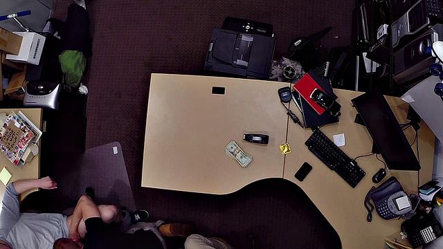 Amateur gaypawn stud fucked in office by athletic tops