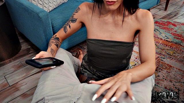 Wanna Do Me? (Teeny Tiny Favor)