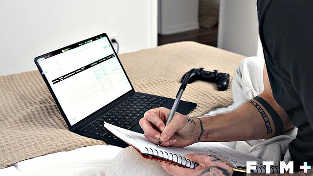 Study Break WITH THE STEELE FAMILY Vol. 1