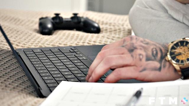 Study Break WITH THE STEELE FAMILY Vol. 1