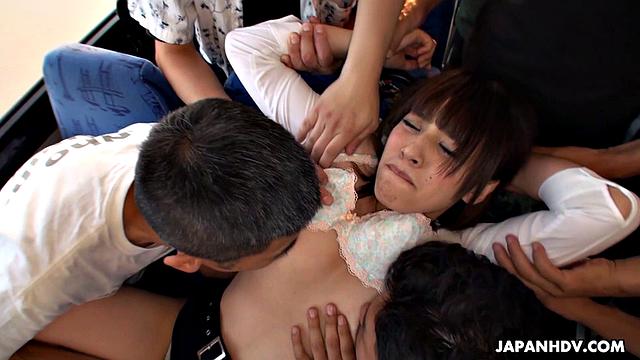 This bus with Naoh Koizumi is really crazy!