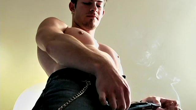 Mike - Smokin' Heavy - Mike - Smokin' Hot
