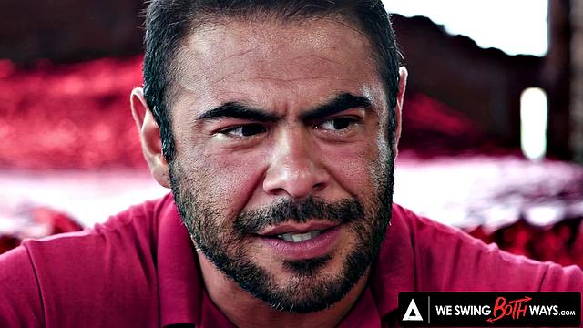 WE SWING BOTH WAYS - Take a Ride on the Bi Train with Gorgeous Aria Banks