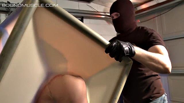 House Of Pain 2: Derek Pain & Dire Callahan - Part 2