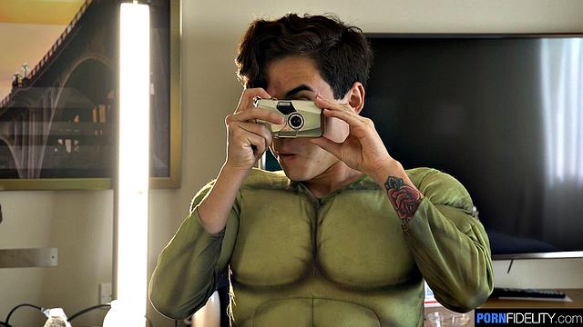 lisey sweet орет от дикого анала с фанатом с огромным хуем