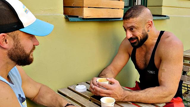 Muscle Guy Gay Fuck Fun