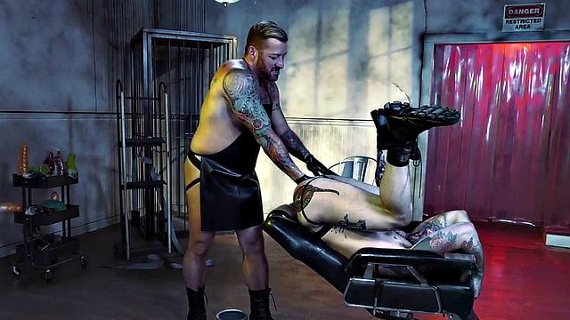 Sturdy bottom anal fingered and before fisting