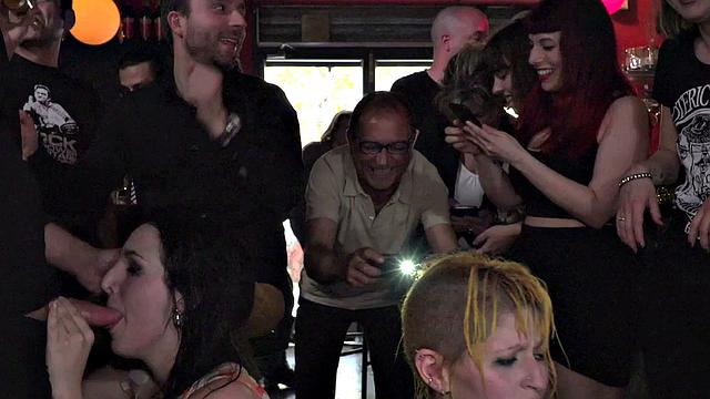 Public slut sucking before anal in front of voyeurs