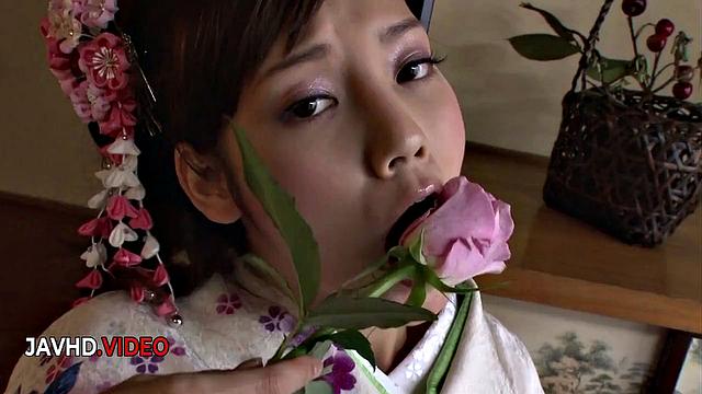 Passionate JAV Star Rei Mizuna Ignites Fiery Sex Show