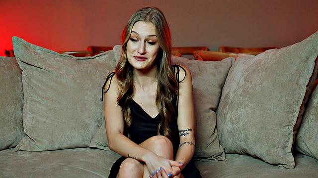 Mesmerizing platinum-blonde blows and rails her boycompeer in gonzo XXX porn!