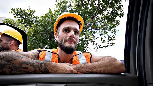 Real str8 passer fucks gay in public van outdoor