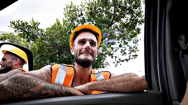 Real str8 passer fucks gay in public van outdoor