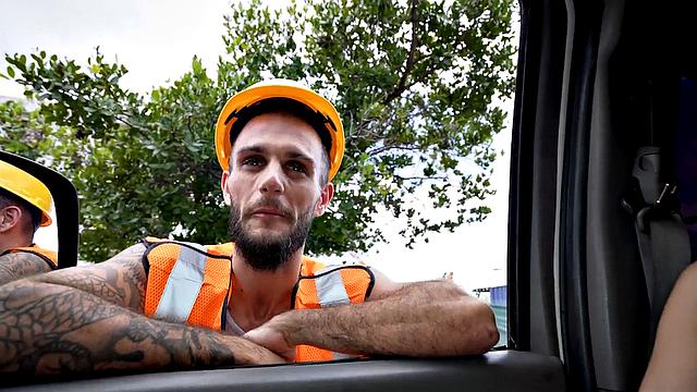 Real str8 passer fucks gay in public van outdoor