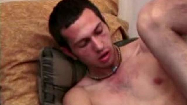 Che Jerking Off With Toy