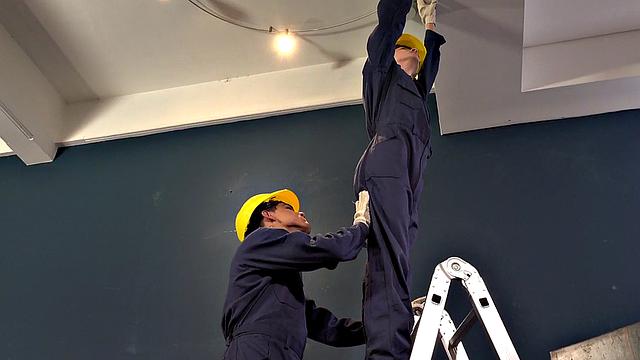 21yo Hispanic twink barebacked at work by his colleague