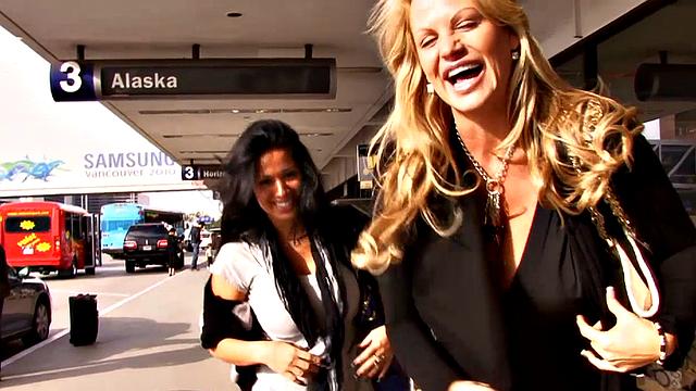 Kelly & Sienna in Mexico 1