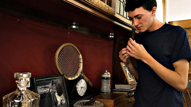 Dad&amp;rsquo;s Man Cave Chapter 1: The Sweetheart Of His Eye
